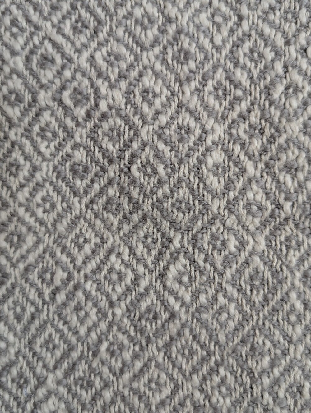 NWT Fieldcrest Cotton Throw Blanket With Tassels Cream Gray Geometric Design - Picture 4 of 7